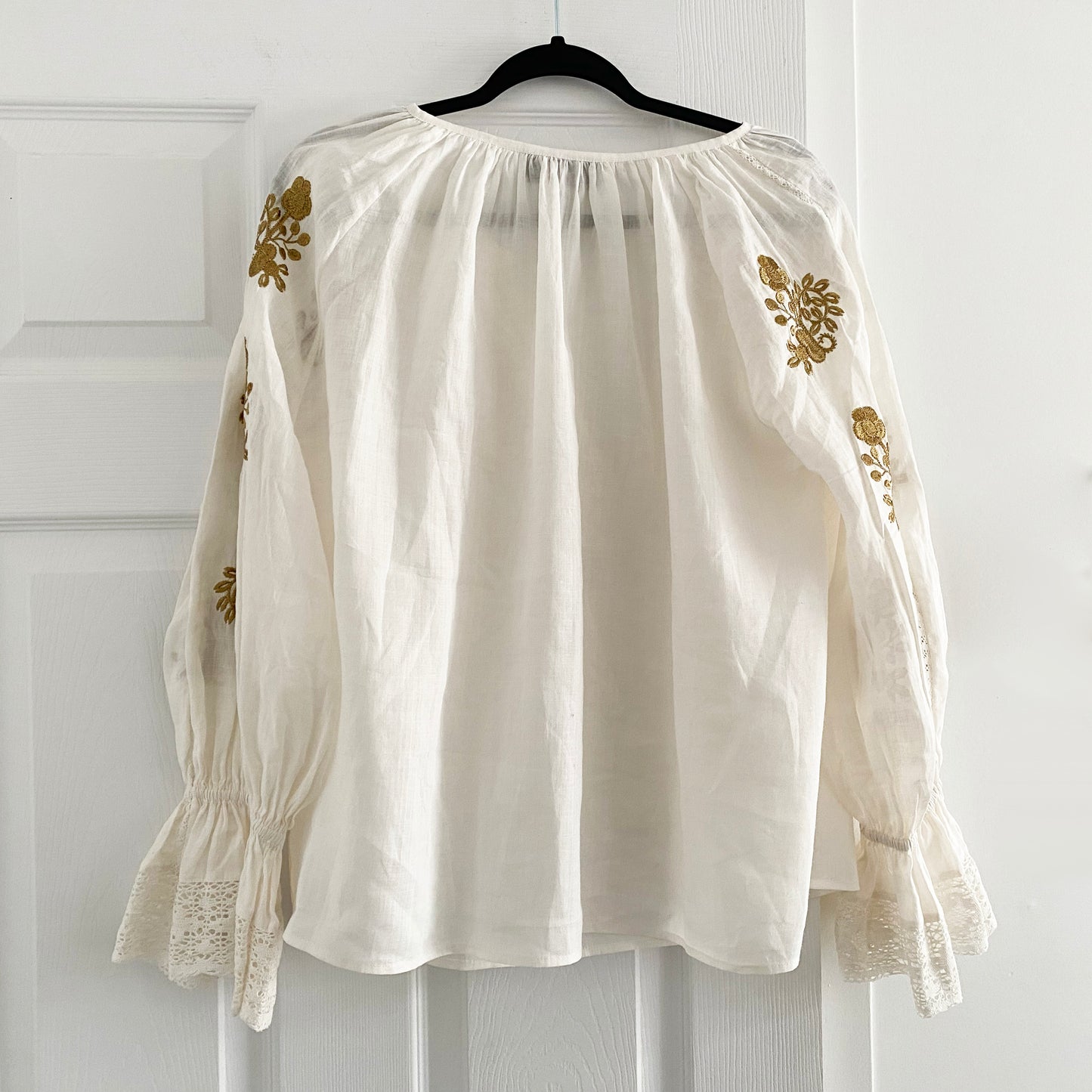 Nili Lotan "Fleurine" Embroidered Blouse, size XS