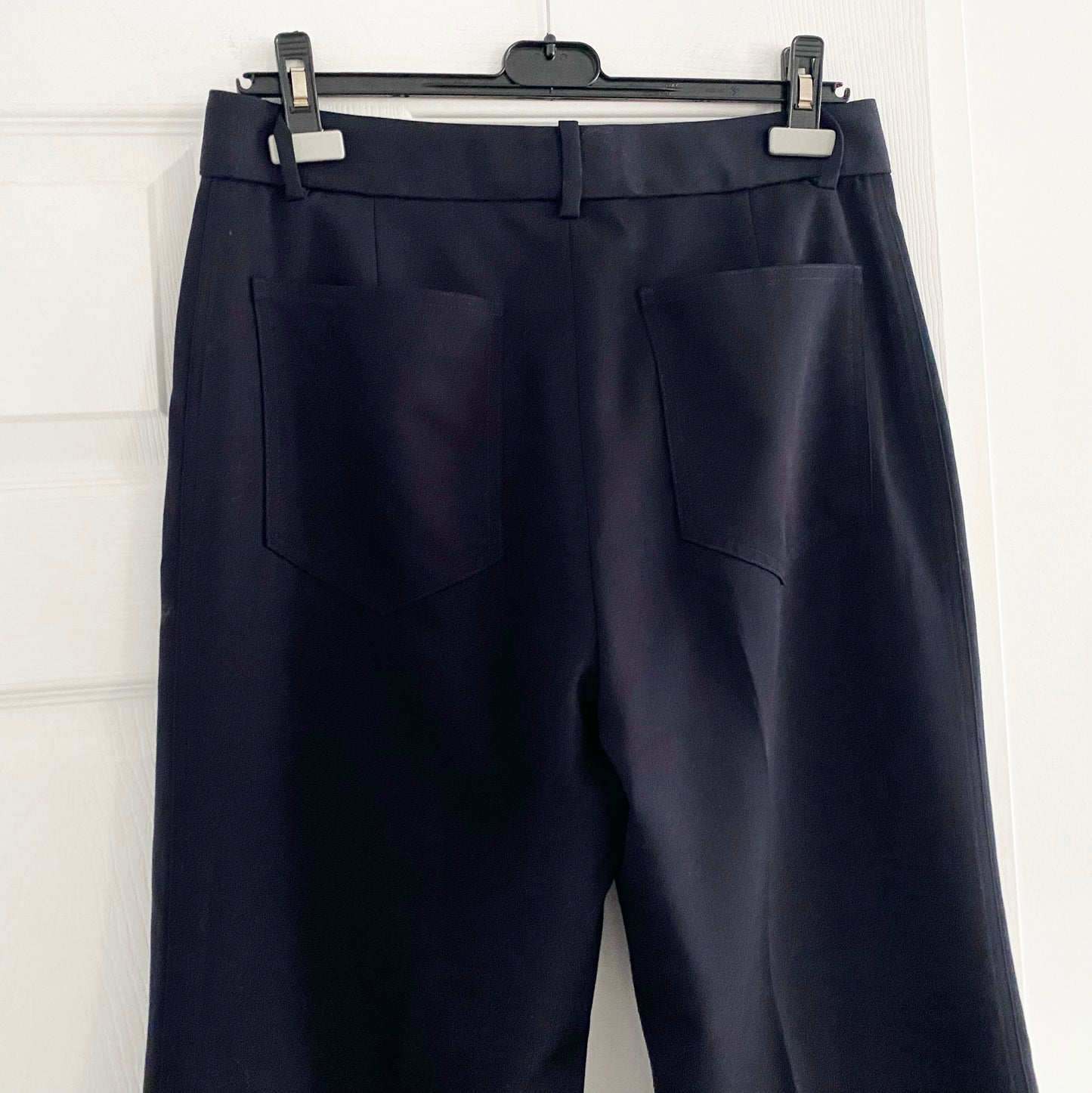 Nili Lotan Wool Trouser in Navy, size 10 (fits slim to size)