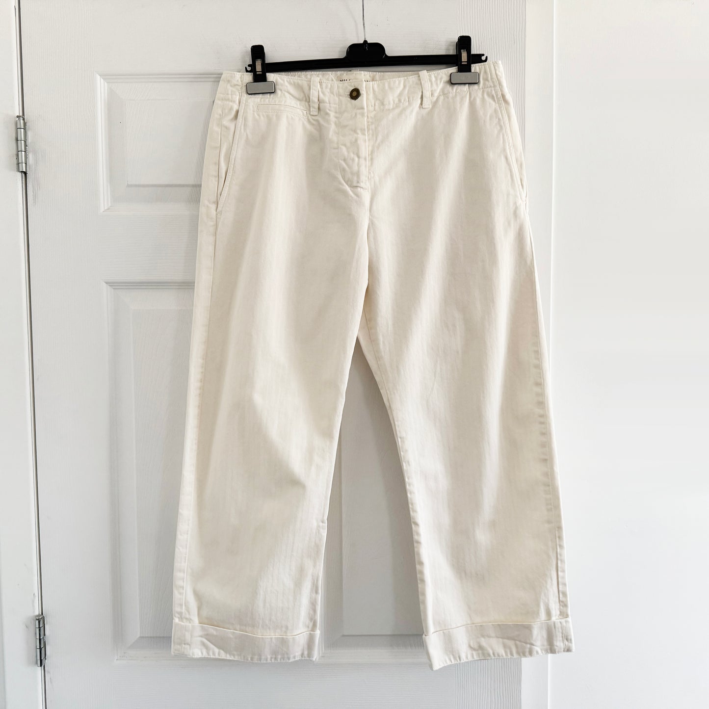 Nili Lotan "Tomboy" Cuffed Pant in White Sand, size 8