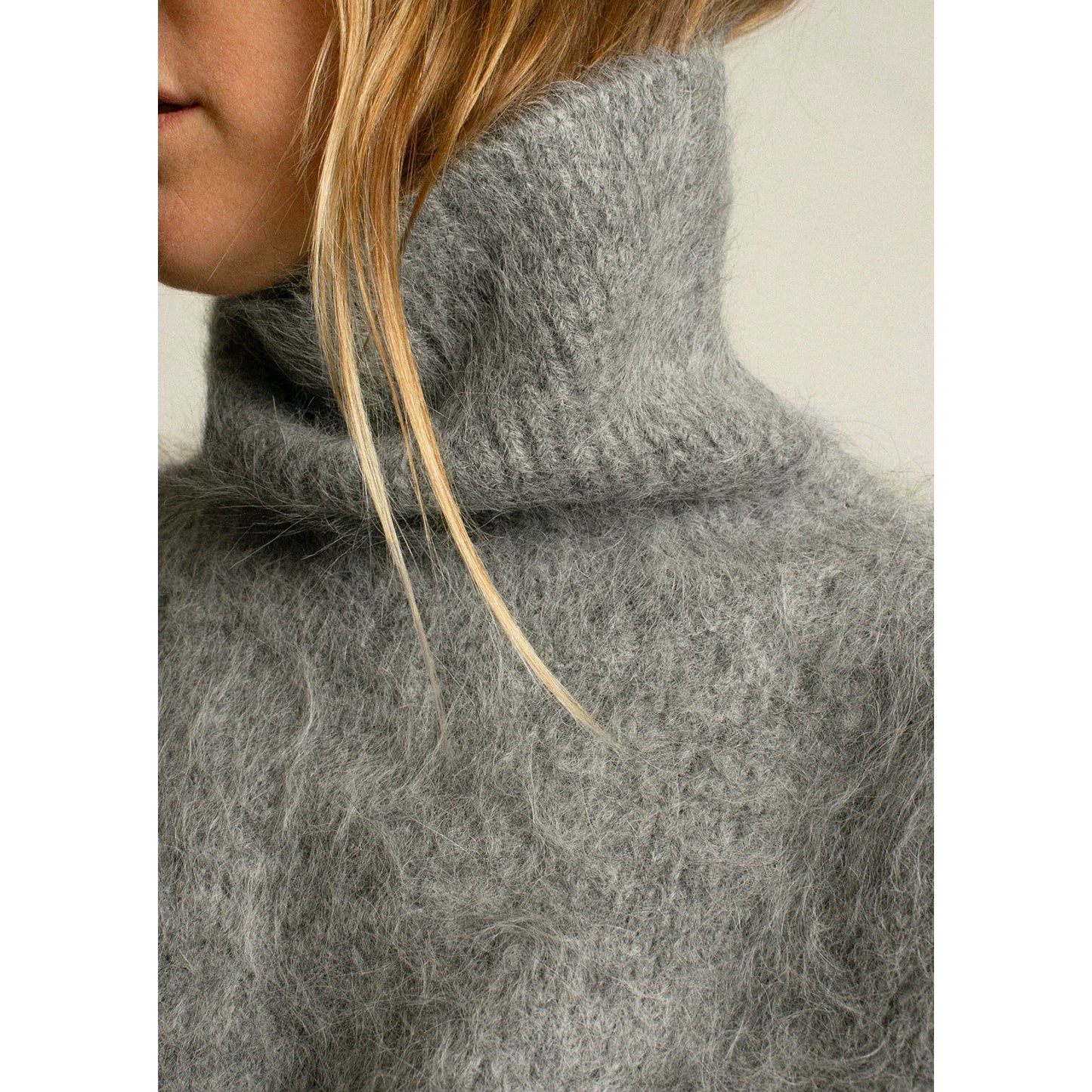 No. 6 Store "Miles" Sweater in Grey, size Medium