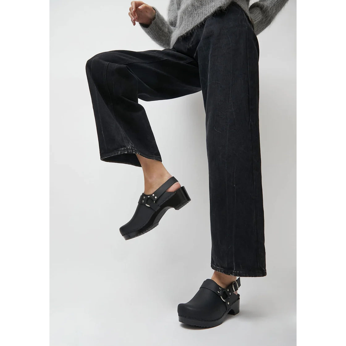 No. 6 Store "Brando" Clogs in Black, size 40
