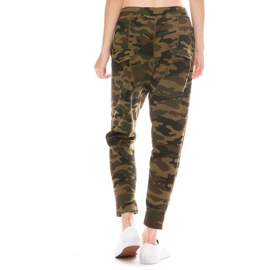 Nili Lotan "Nolan" Sweats in Green Camo Print, size Medium