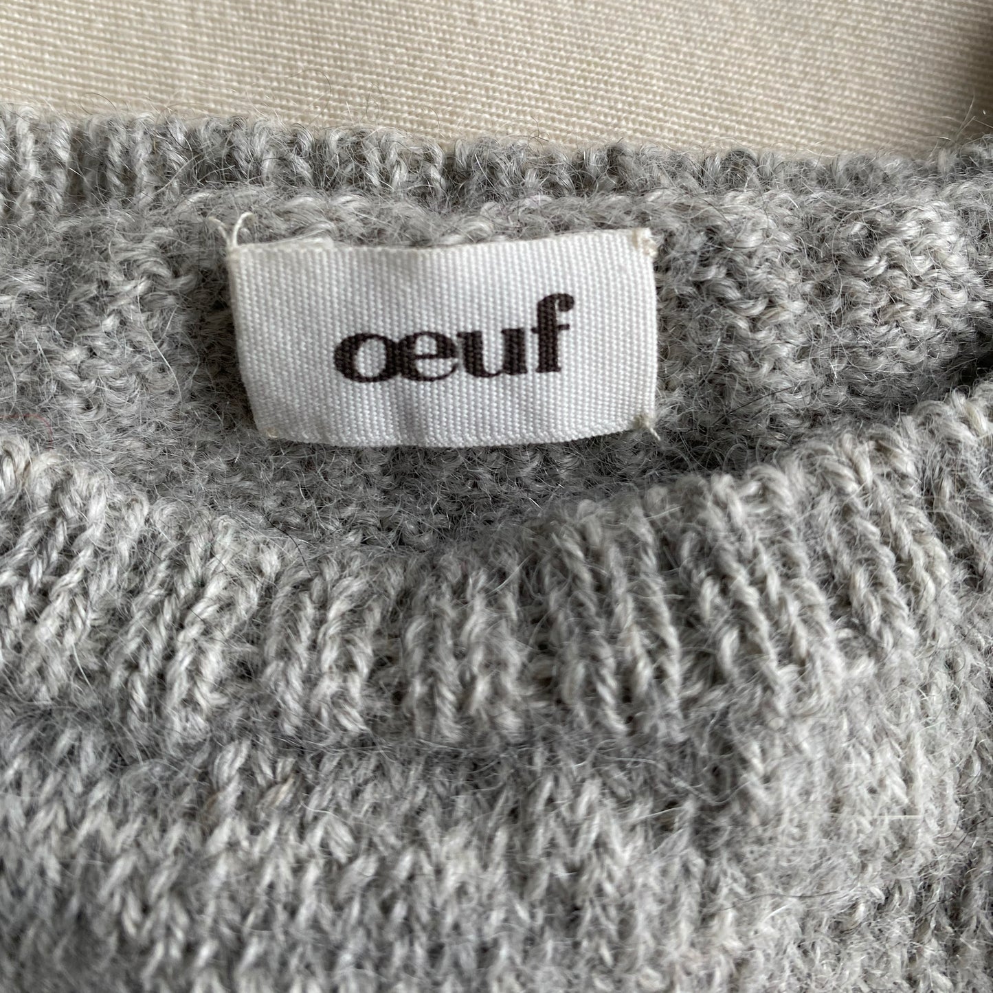 ** KIDS ** Oeuf "Turnips" Sweater in Grey, size 6y