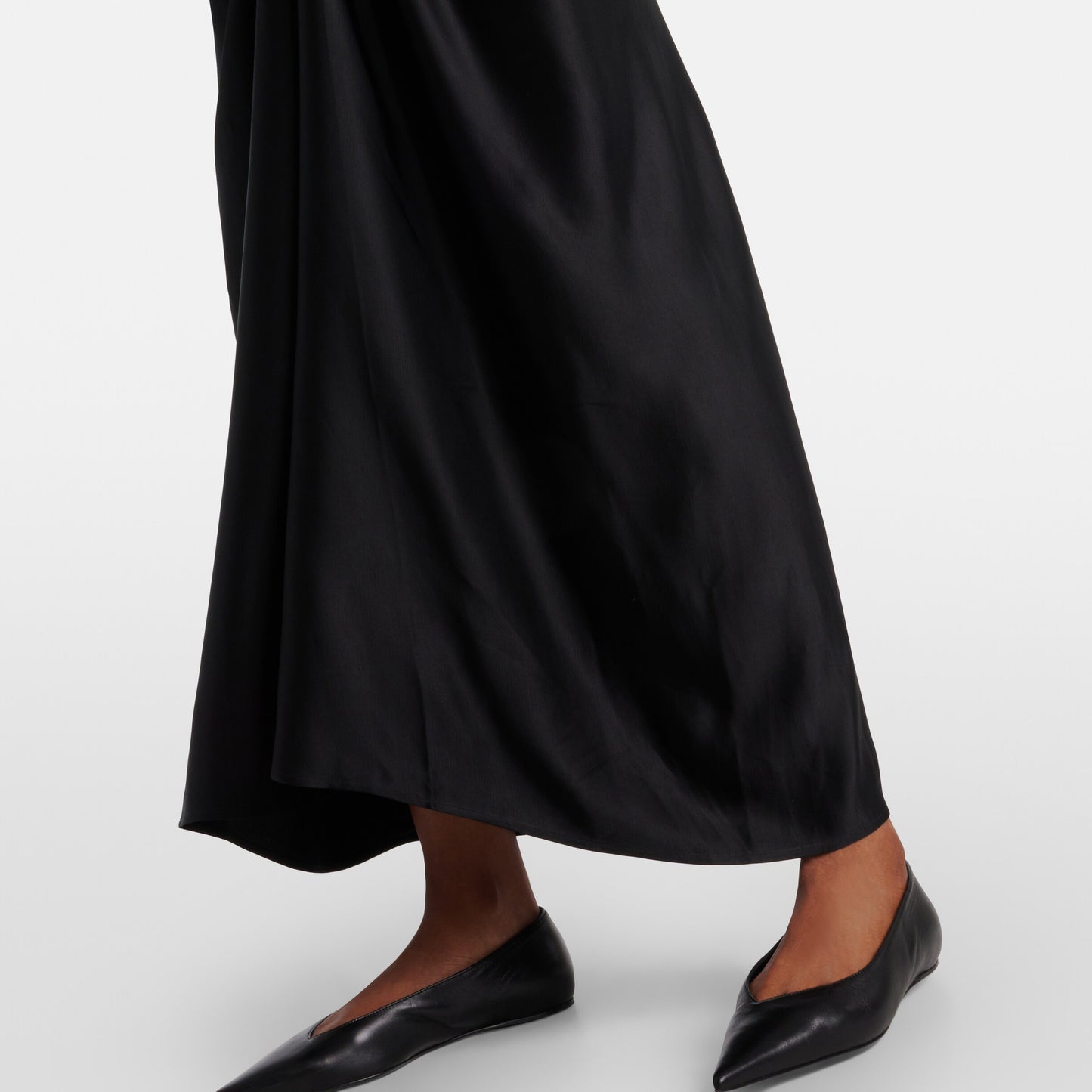 Toteme Satin Knot Skirt in Black, size 40 (fits like size 8)