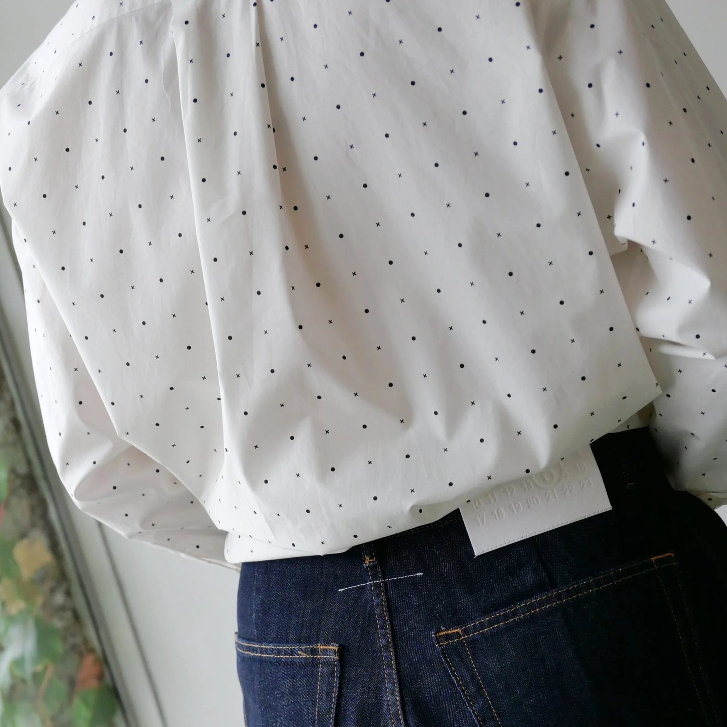 MM6 Oversize Poplin Shirt in Ivory, size 42 (size Large)
