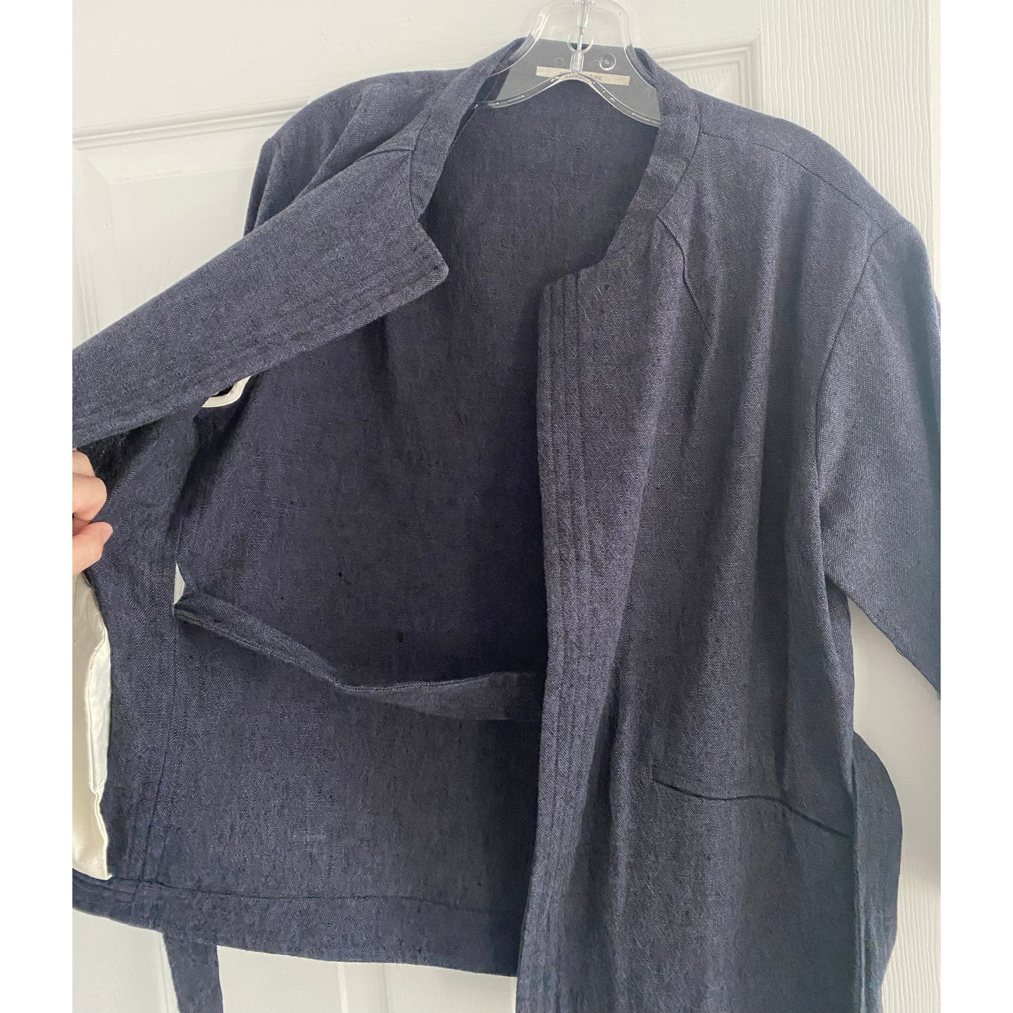 Pomandere Belted Navy cotton/linen canvas jacket, size 40, fits like a size S/M