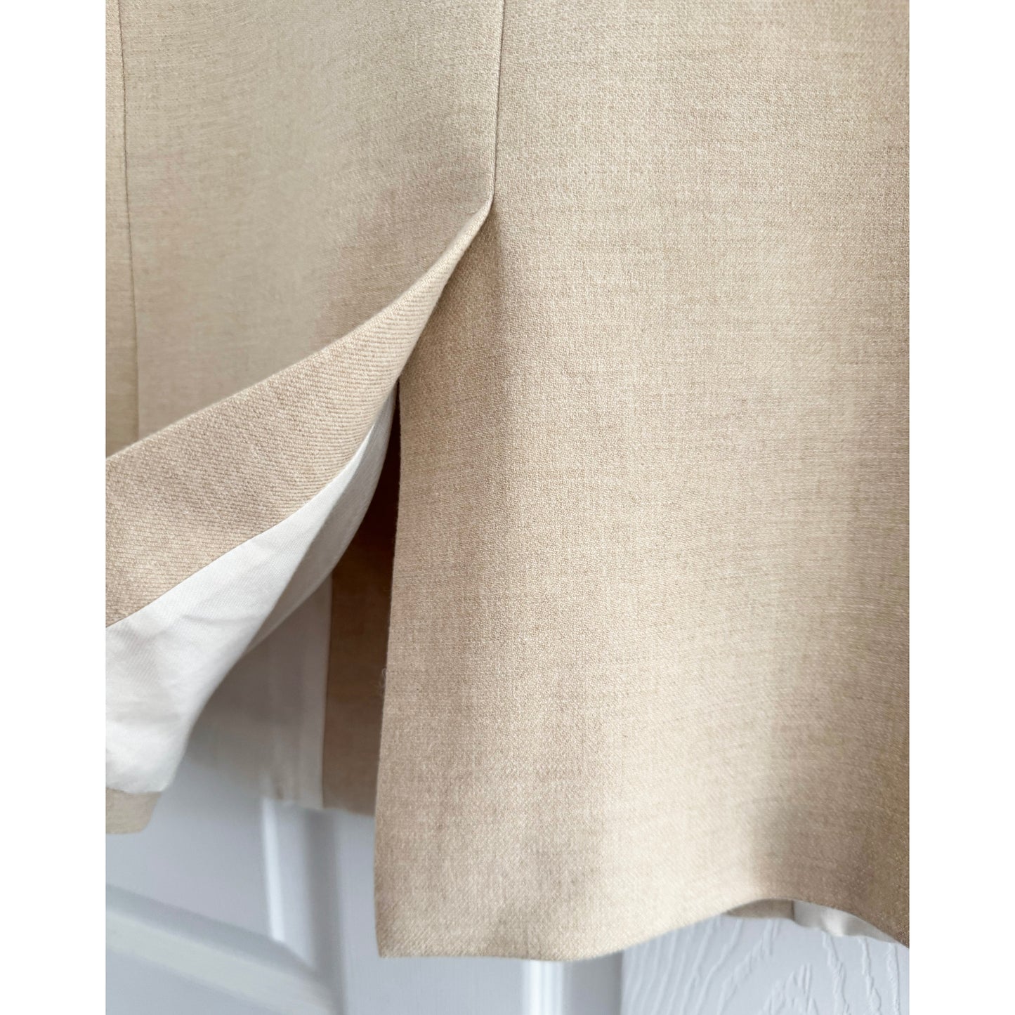 Pomandere Single Breasted Wool Blend Blazer in Cream/Beige, size 38 (fits XS)