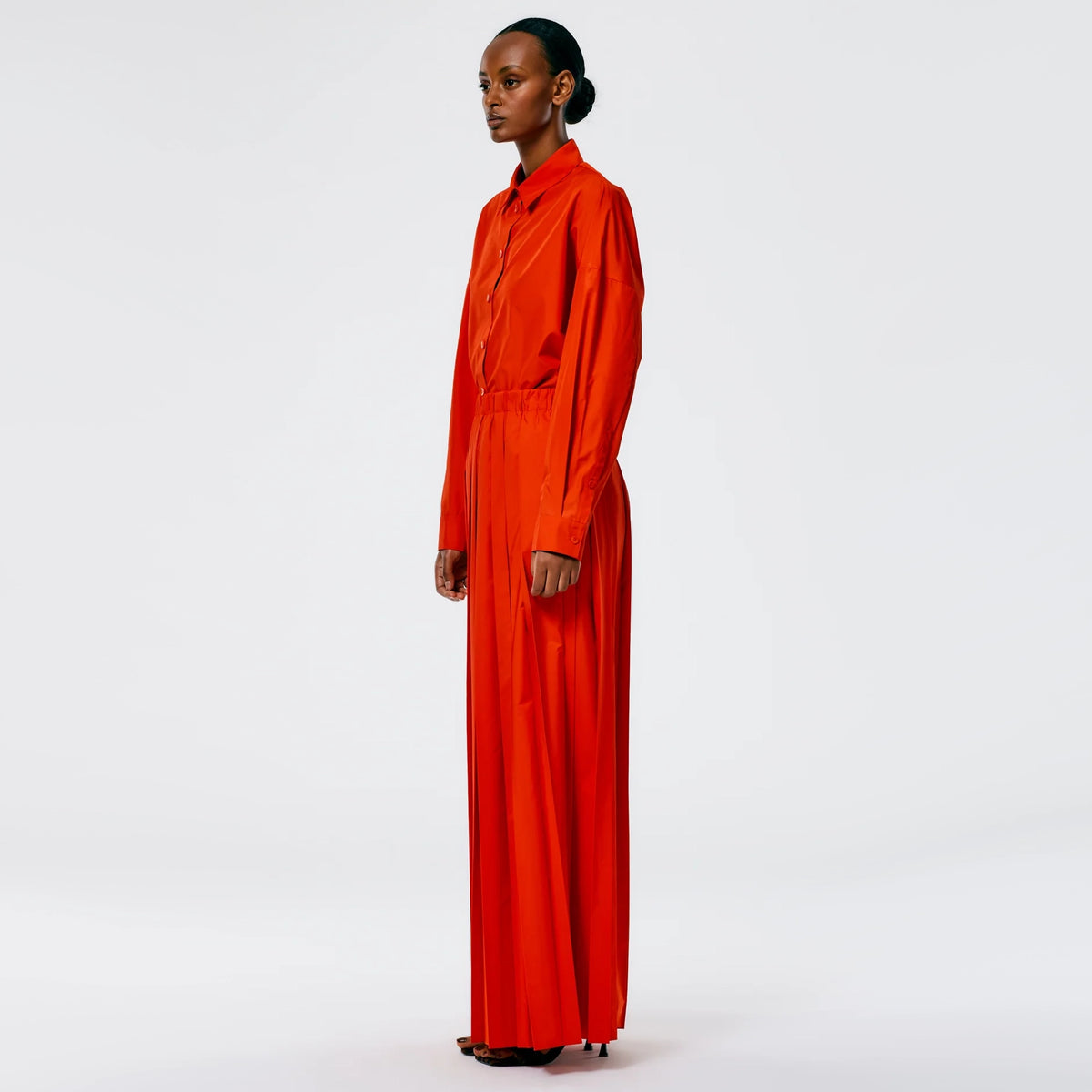 Tibi Italian Sporty Nylon Pleated Pull On Maxi Skirt in Red, size large