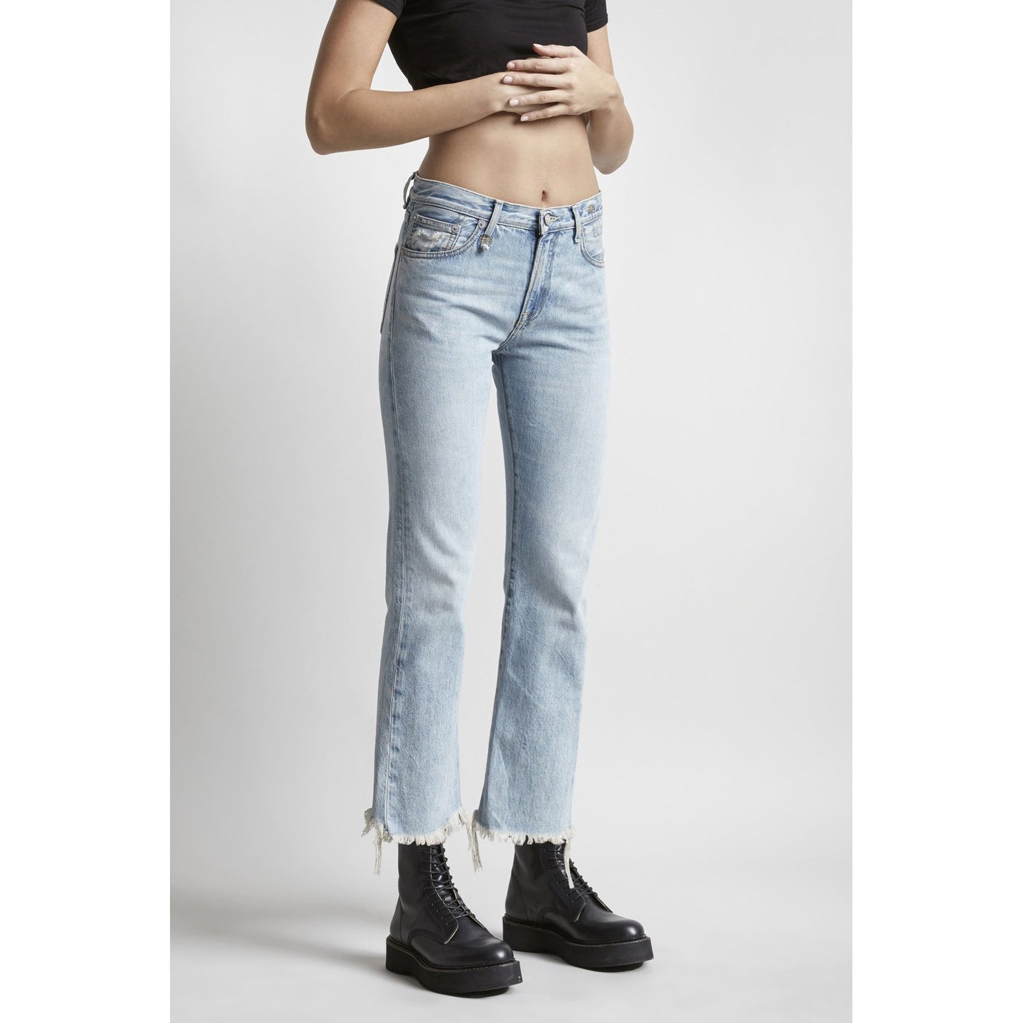 R13 "Bowie" Jeans in Tilly w Fray Hem, size 27