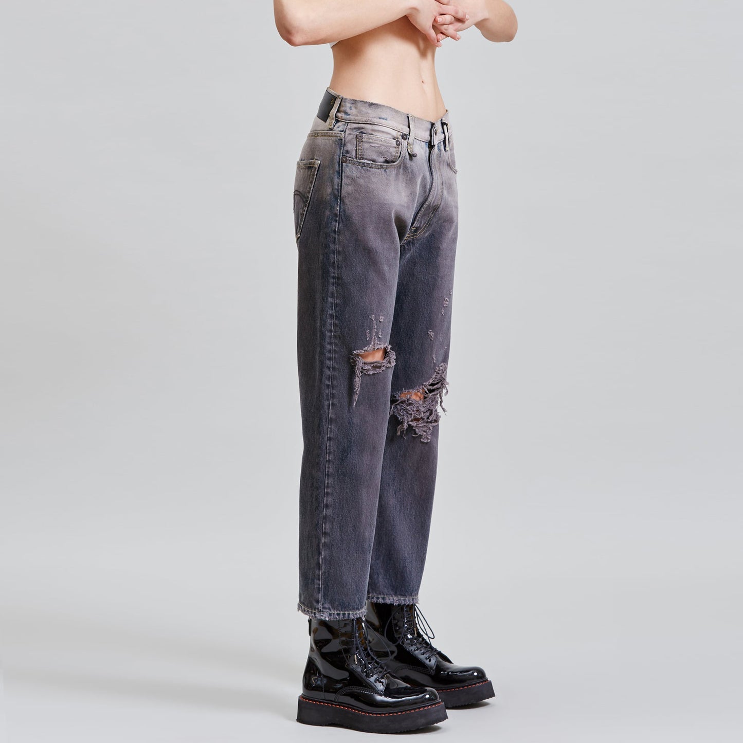 R13 Boyfriend Jeans in Faded Black, size 25 (fits like comfy 26)