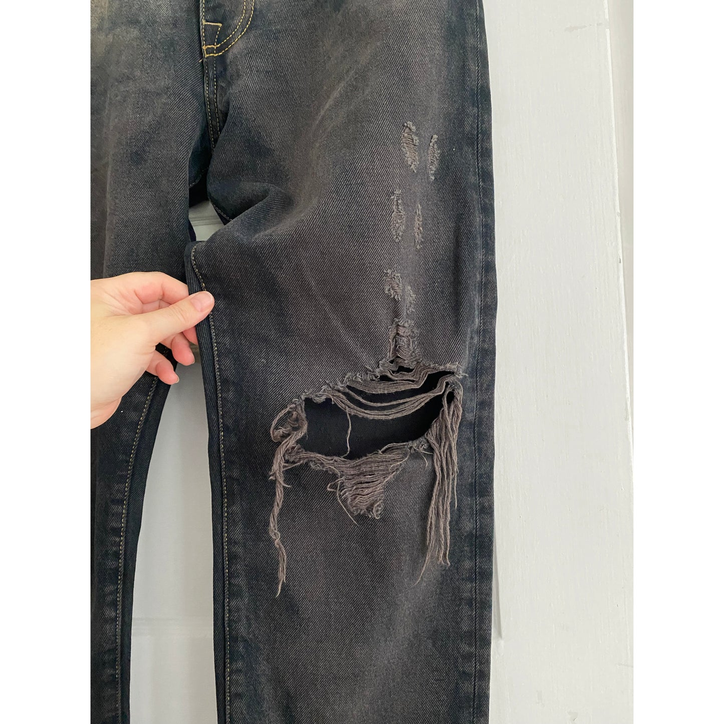 R13 Boyfriend Jeans in Faded Black, size 25 (fits like comfy 26)