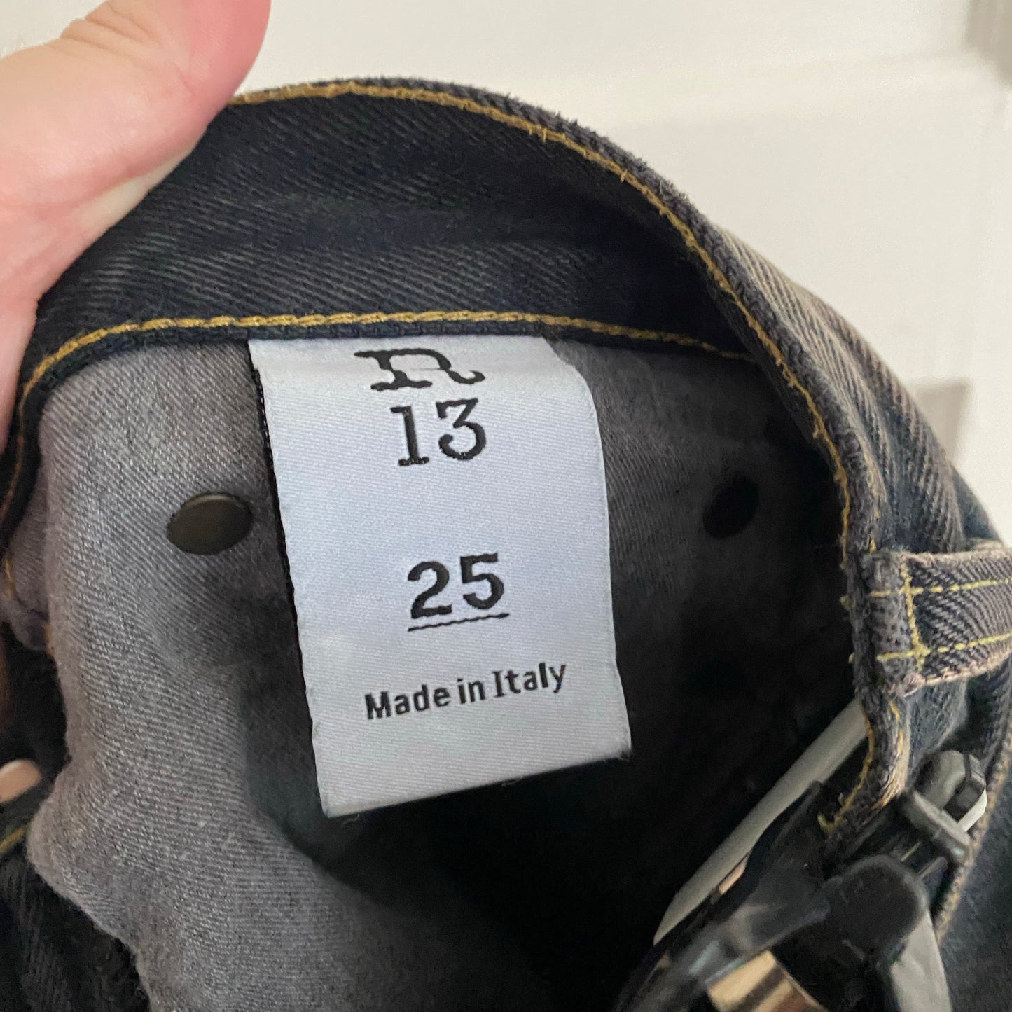 Jean R13 Boyfriend en noir délavé, taille 25 (convient comme 26/27)