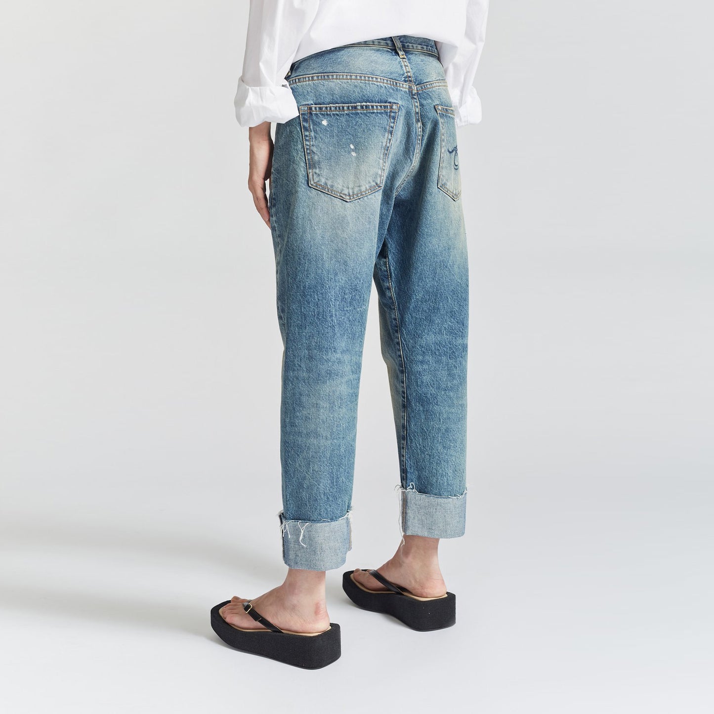 R13 Crossover Jeans in Jasper w Smudge, size 28 (fits 29)