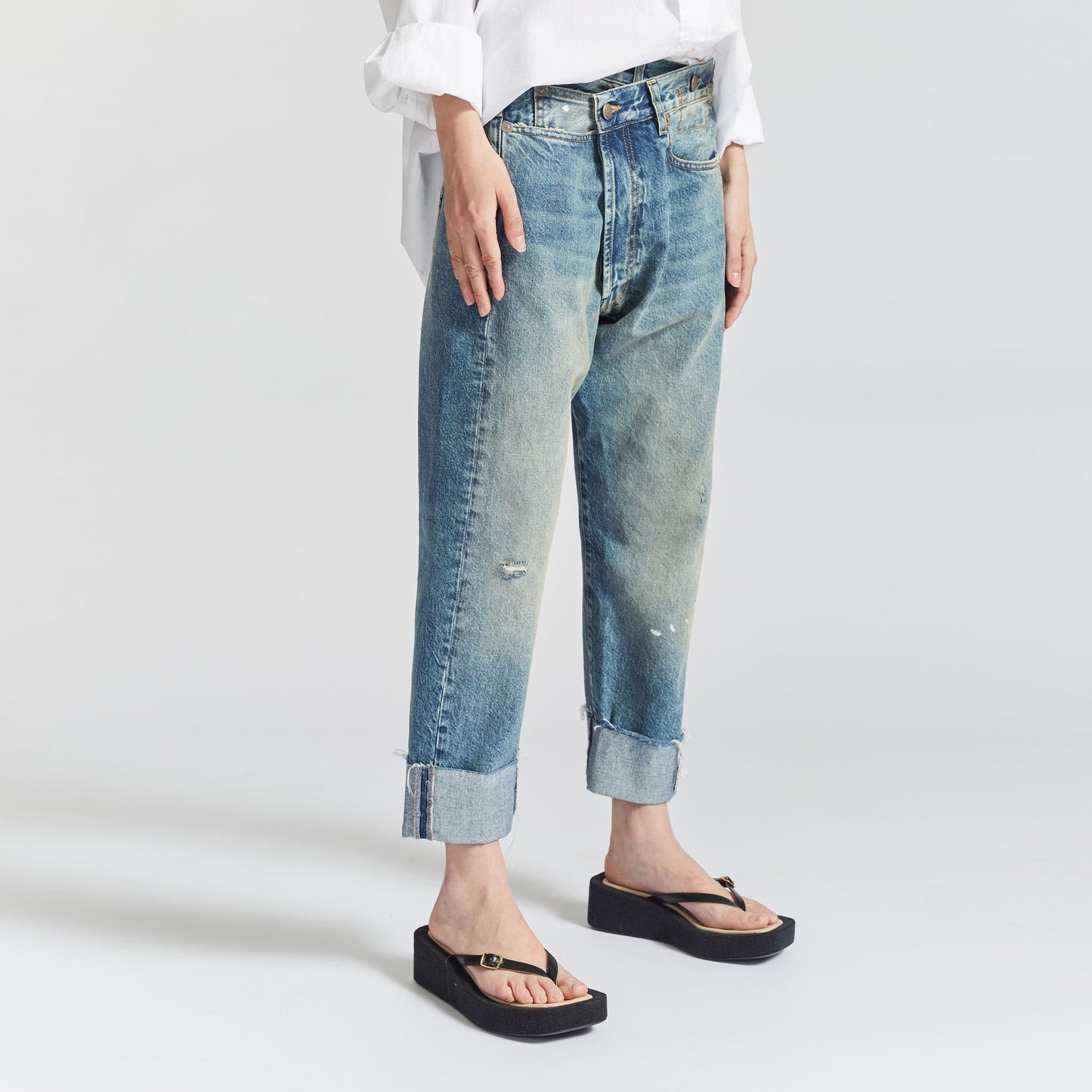 R13 Crossover Jeans in Jasper w Smudge, size 28 (fits 29)