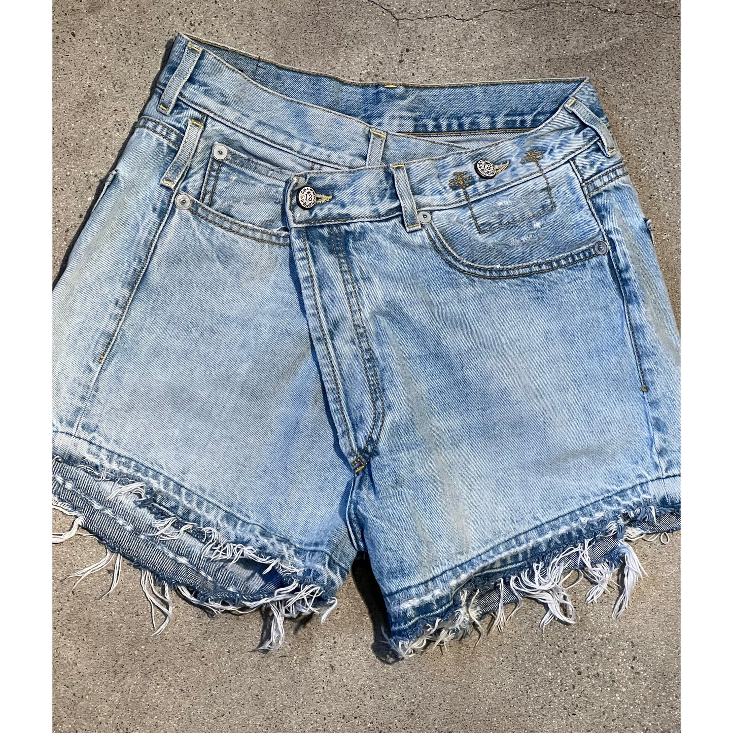 Short Crossover R13 en Tilly, taille 25 (convient au 26/27)