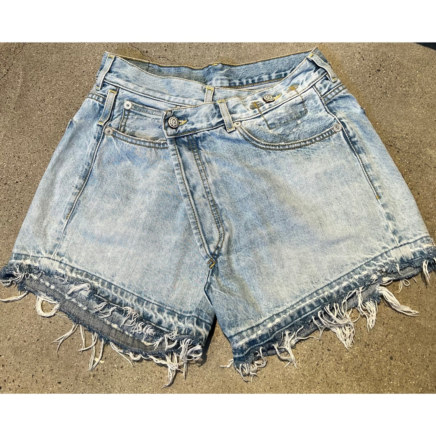 Short Crossover R13 en Tilly, taille 25 (convient au 26/27)