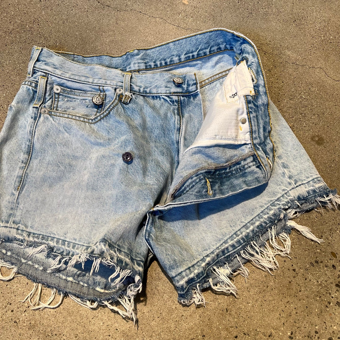 Short Crossover R13 en Tilly, taille 25 (convient au 26/27)