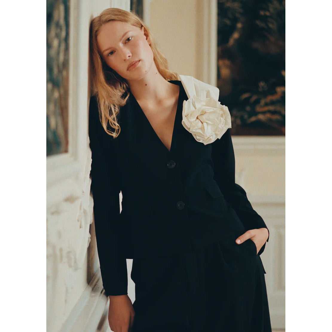 Sea New York "Laurie" Blazer w Applique in Black, fits size 12 ish