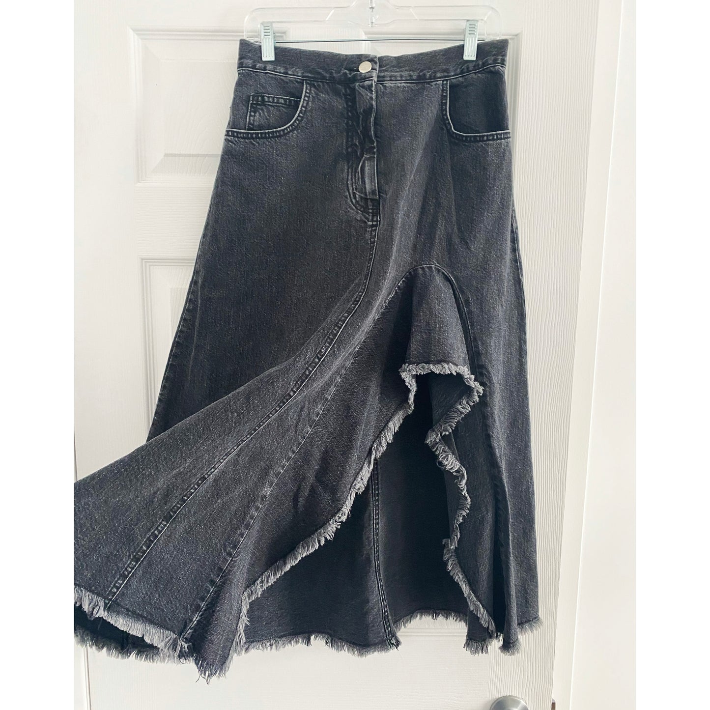 Rachel Comey Denim Skirt in Black, size 6 (fits 4/6)