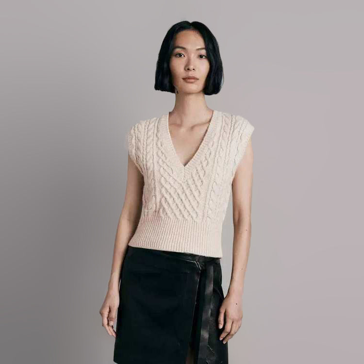 Rag & Bone "Elizabeth" Cable Knit Vest in Ivory, size XL (fits M-L)
