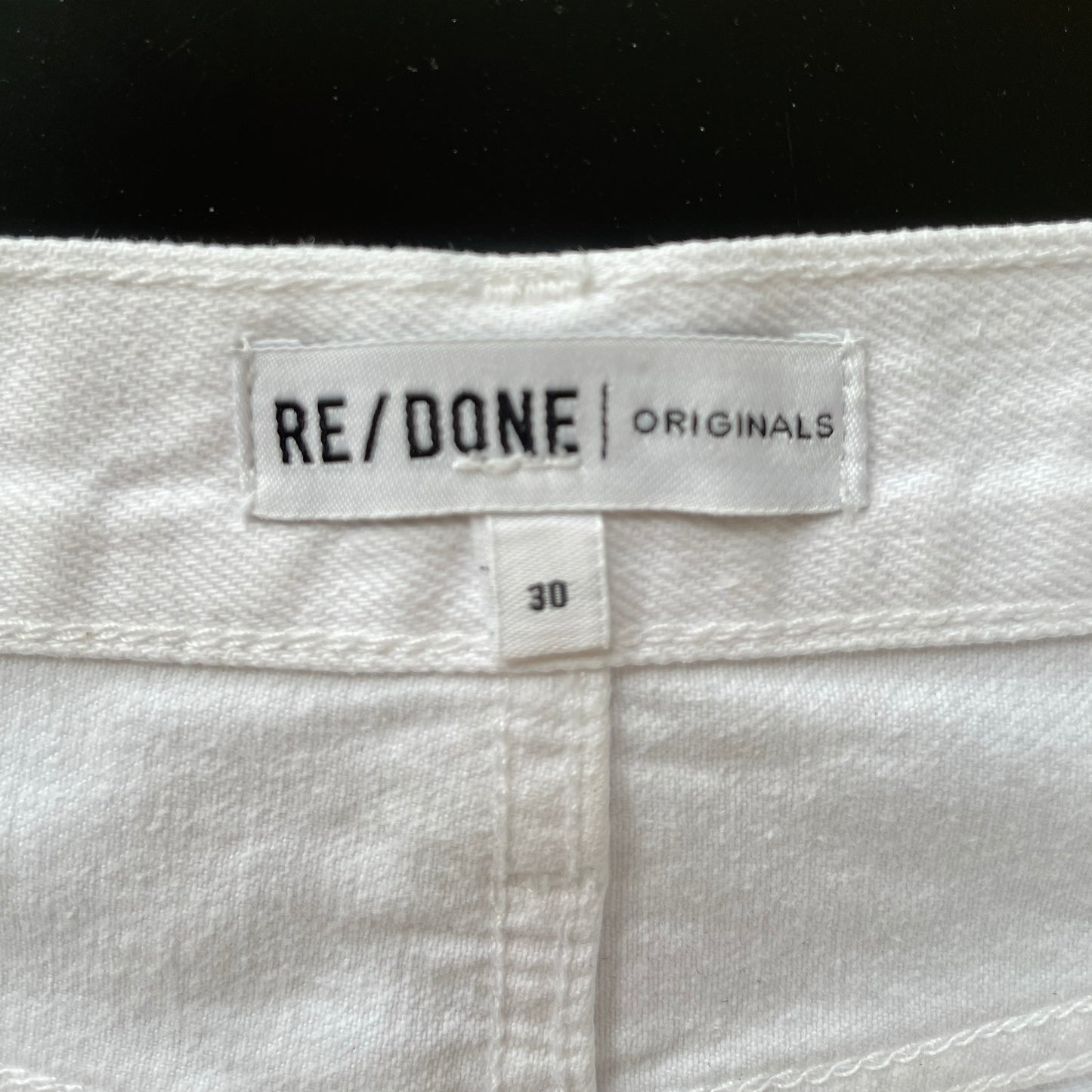 Jean Stovepipe Re/Done des années 70 en blanc, taille 30