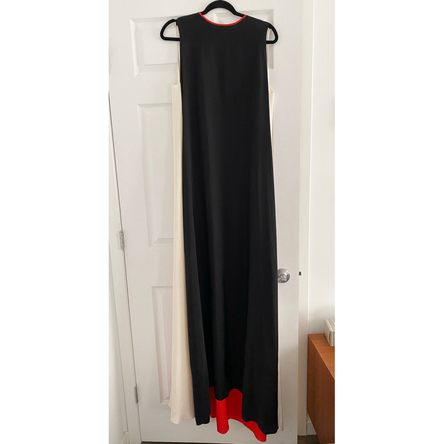 Roksanda  Ilincic Colourblocked Gown in Black/Red/Ivory, size 8US/12UK