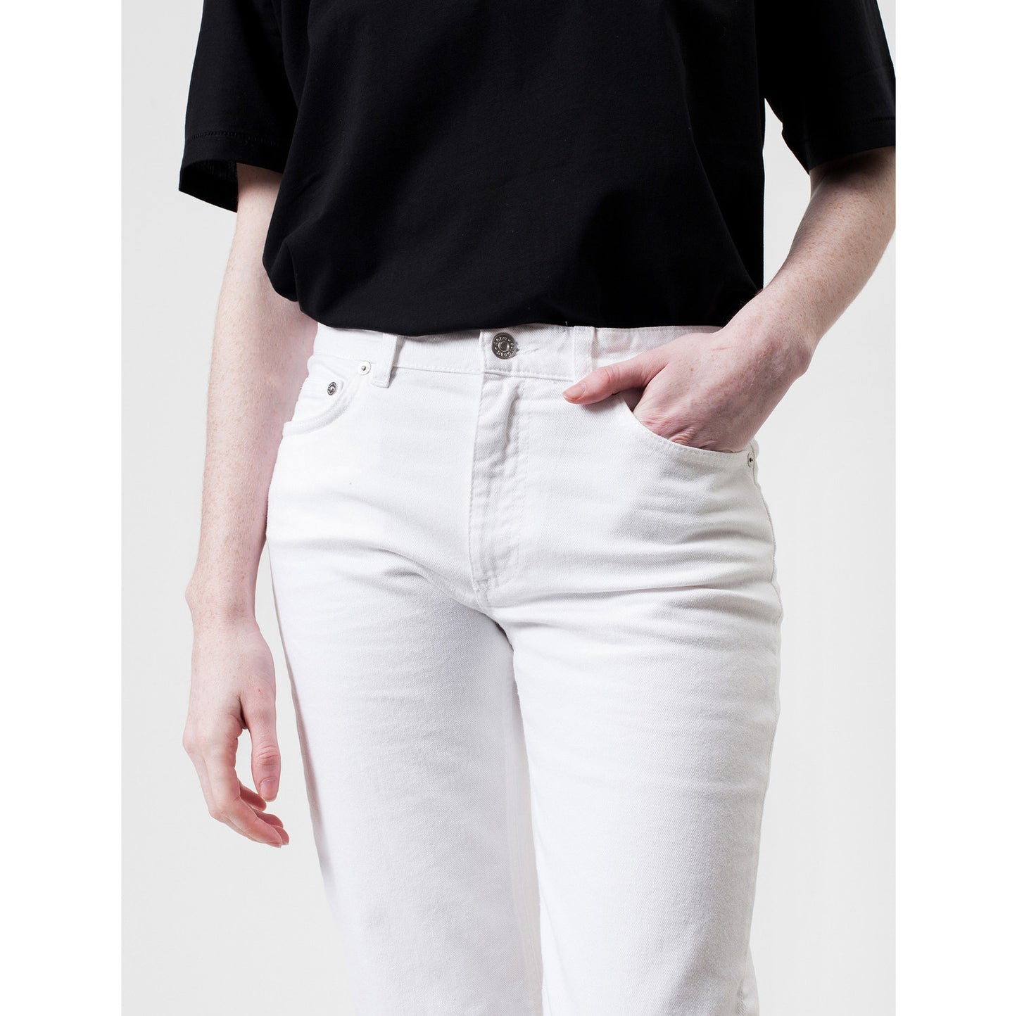 Acne Studios THE ROW White Jean, size 30