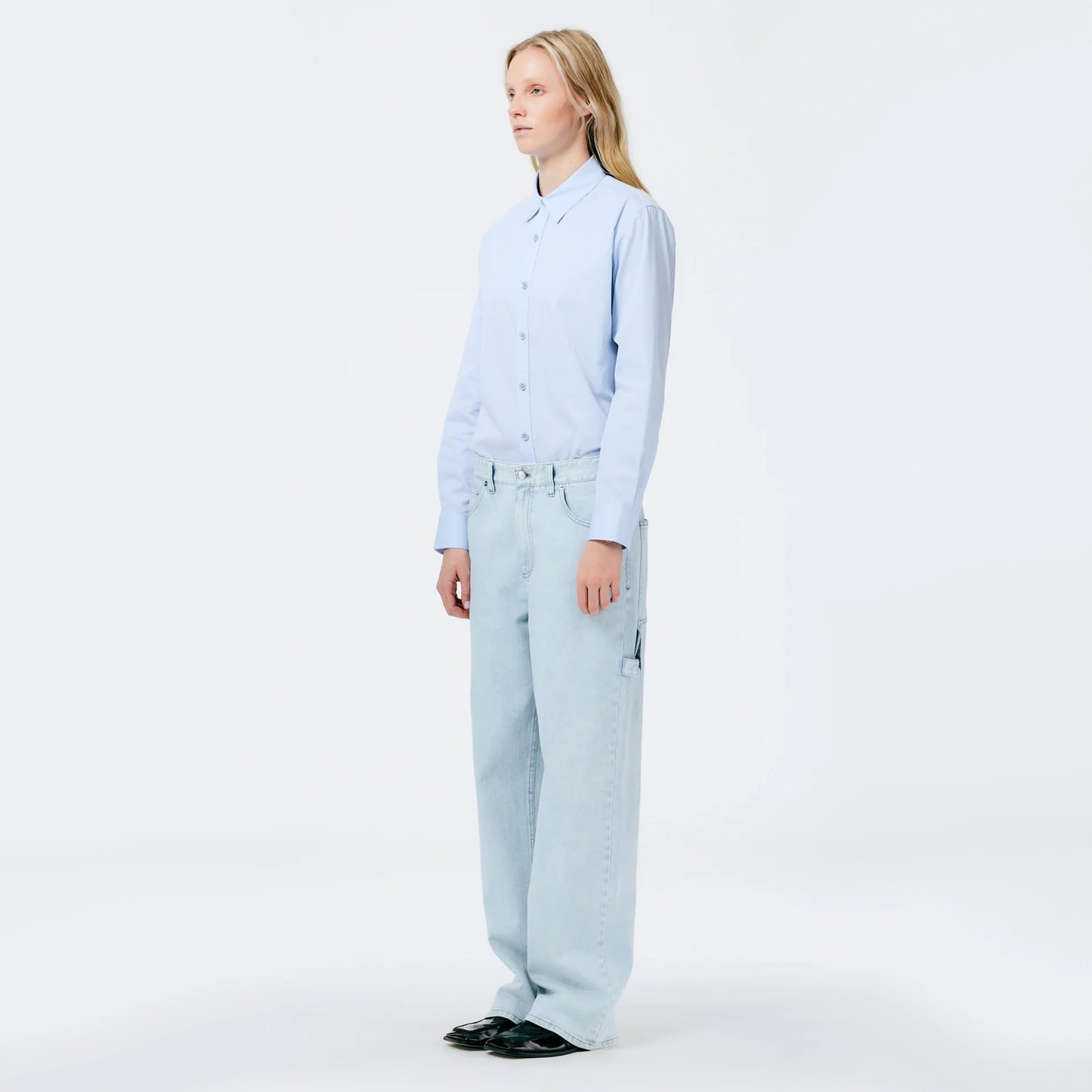 Tibi Indigo Denim Slouchy Carpenter Jean in Bleached Denim, size 32