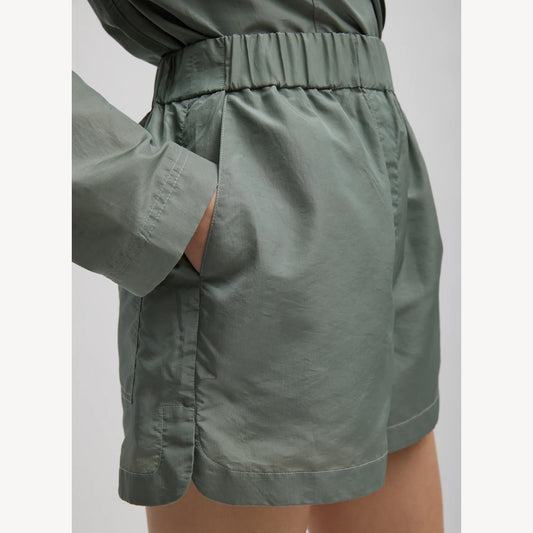 Tibi Silk Nylon Pull On Shorts in Pumice, size Medium
