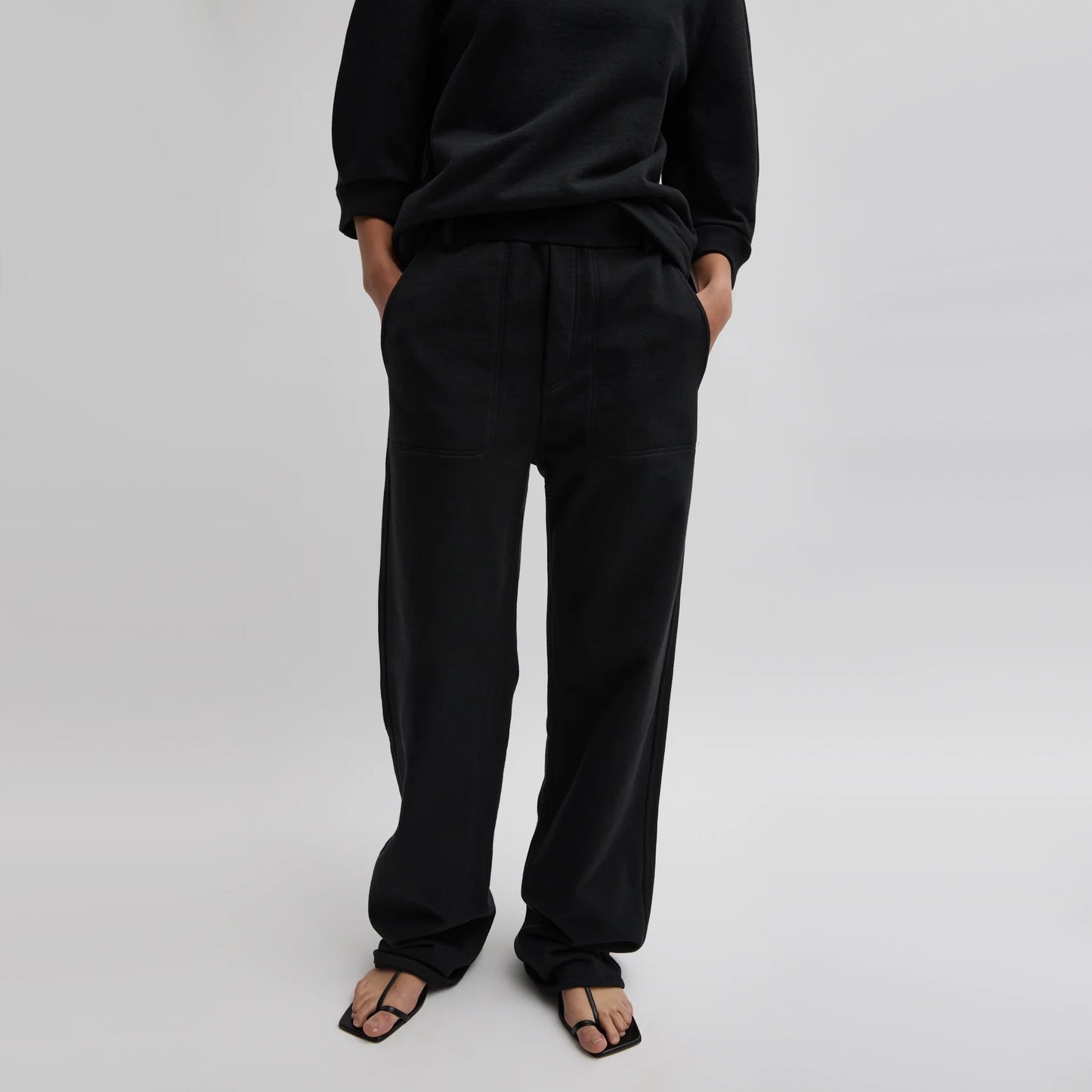 Tibi "Cecil" Sweatpant in Black, size XL