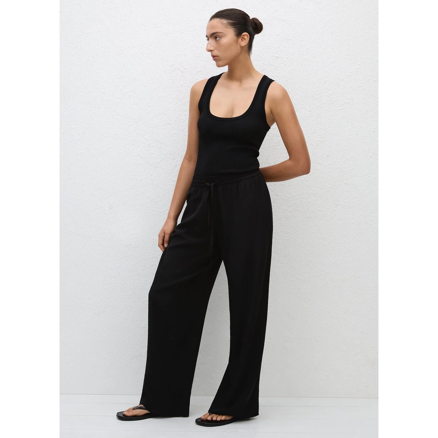 Matteau Wide Leg Silk Pants in Black, size "5" (L-Xl)