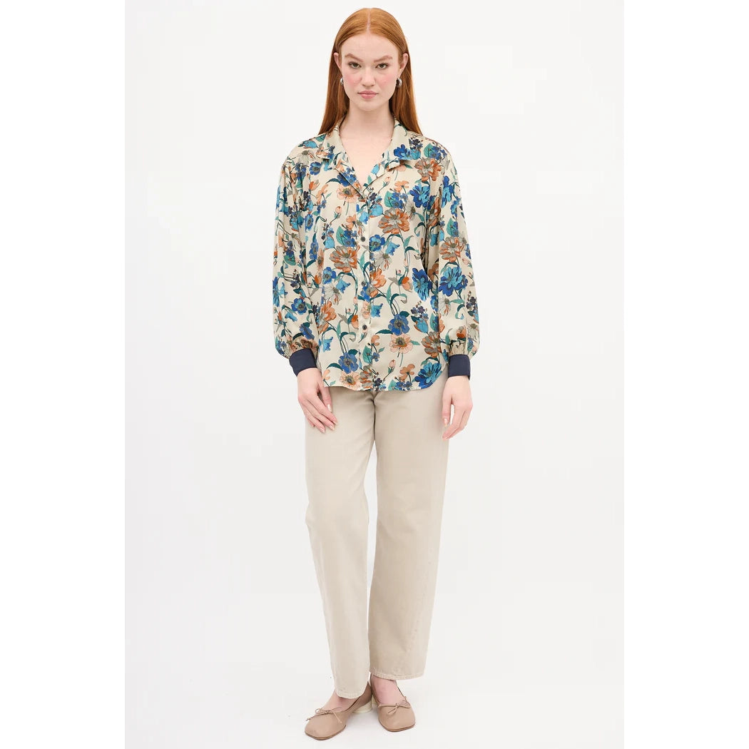 Smythe Cream Floral Print Blouse in Ivory/Blue, size Small