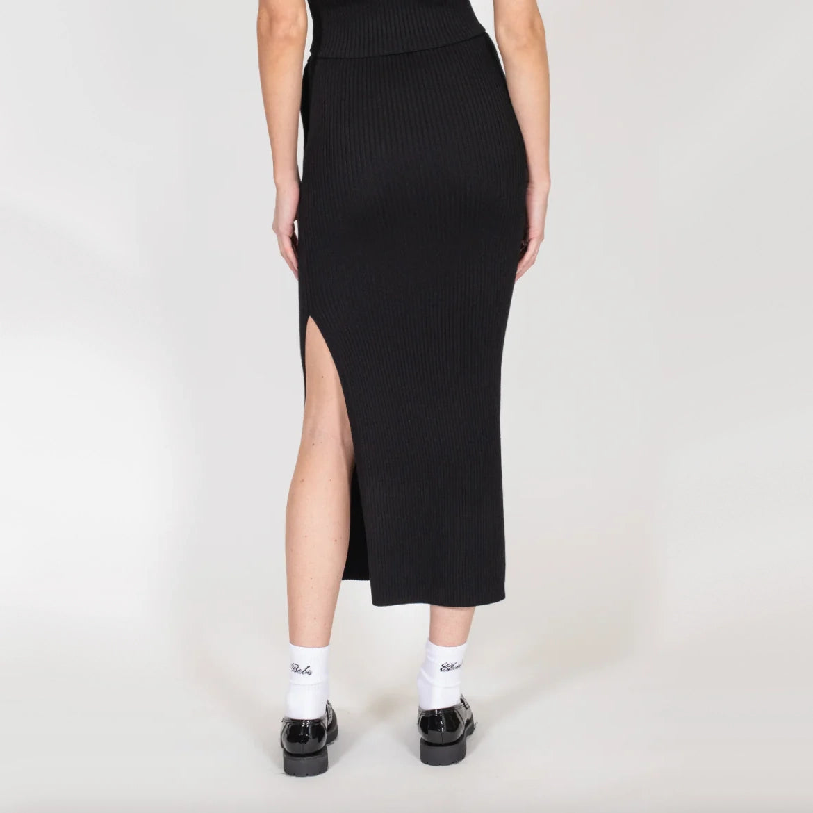 Brunette the Label Ribbed Knit Skirt in Black, size XS/S