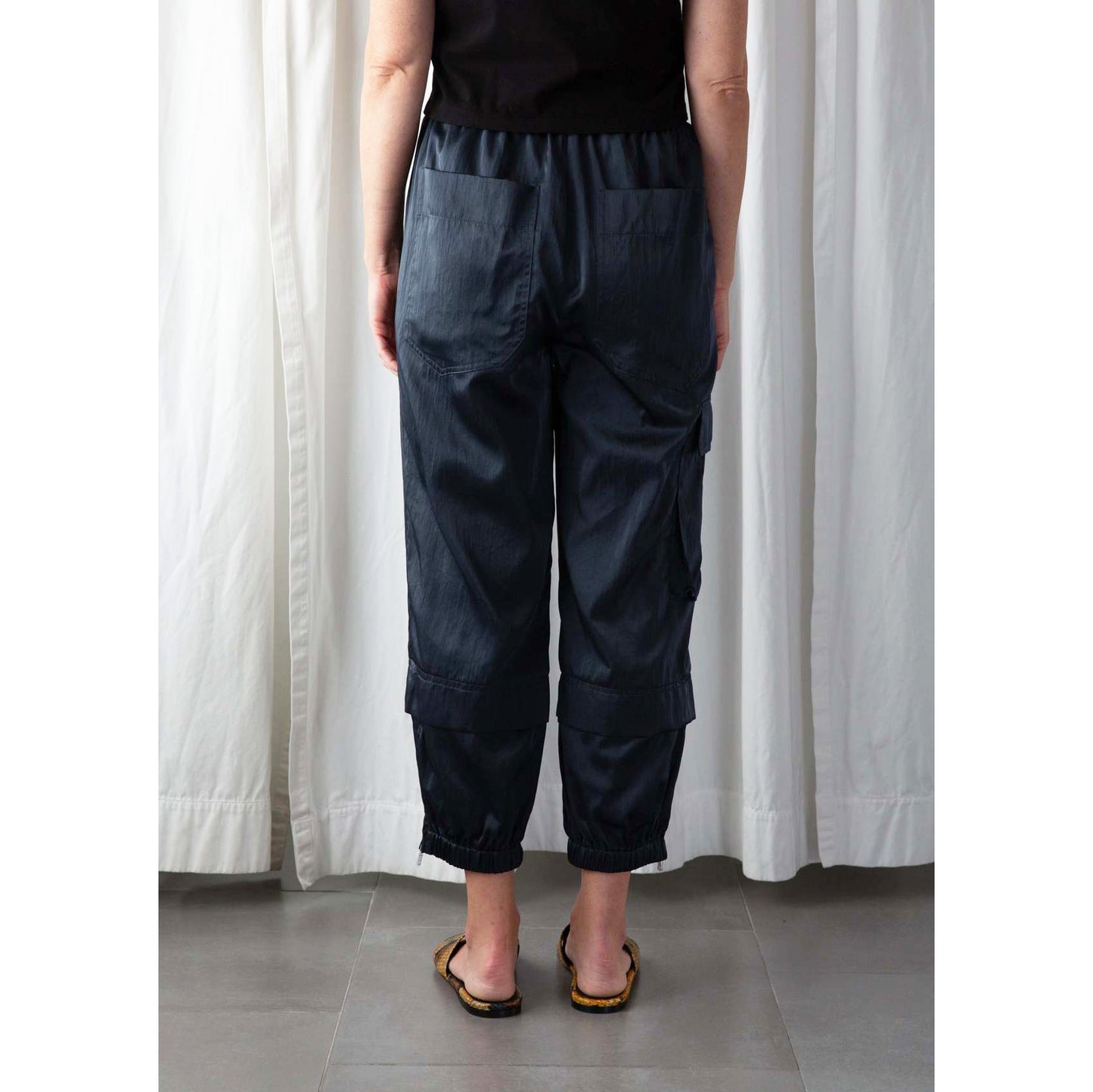 Tibi Shiny Nylon Pull On Wilt Jogger in Navy, size Large (Regular)