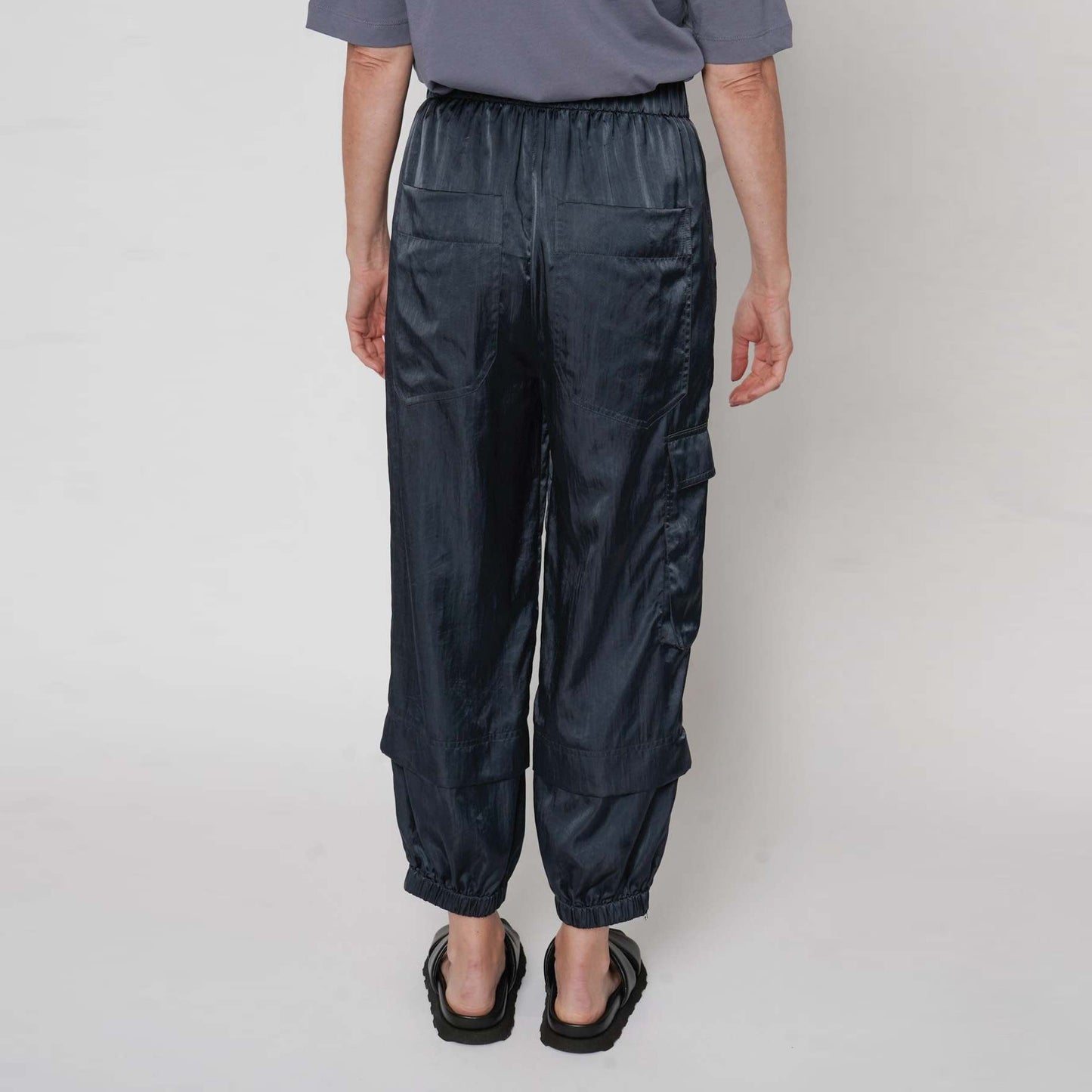 Tibi Shiny Nylon Pull On Wilt Jogger in Navy, size Large (Regular)