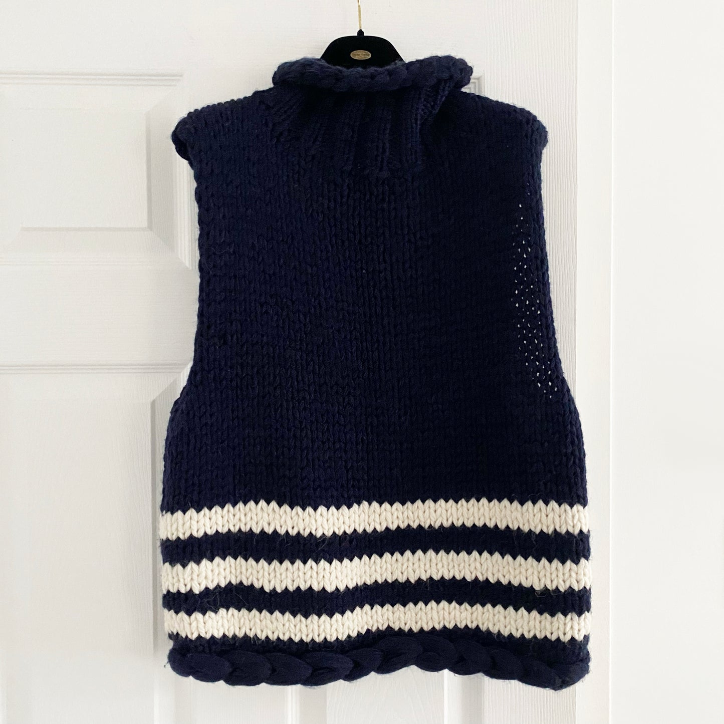 Smythe x Augden Navy Sleeveless Knit, Size Small