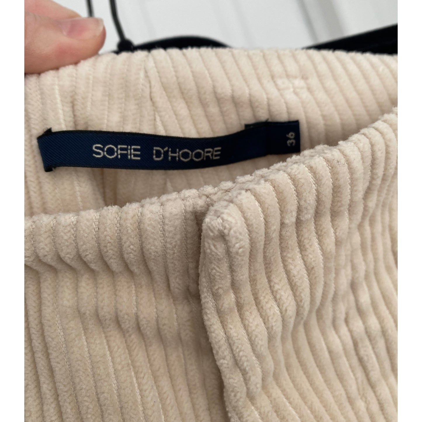 Sofie D'Hoore "Porter" Cord Crop Pants, size 36 (fits size 4/6)