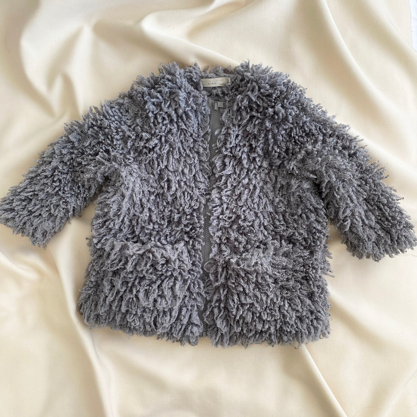 ** KIDS ** Stella McCartney Kids Teddy Sherpa Coat, size 4y