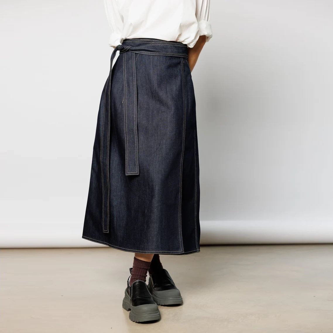 Sofie D'Hoore "Stieglitz" Denim Wrap Skirt in Indigo, size 34