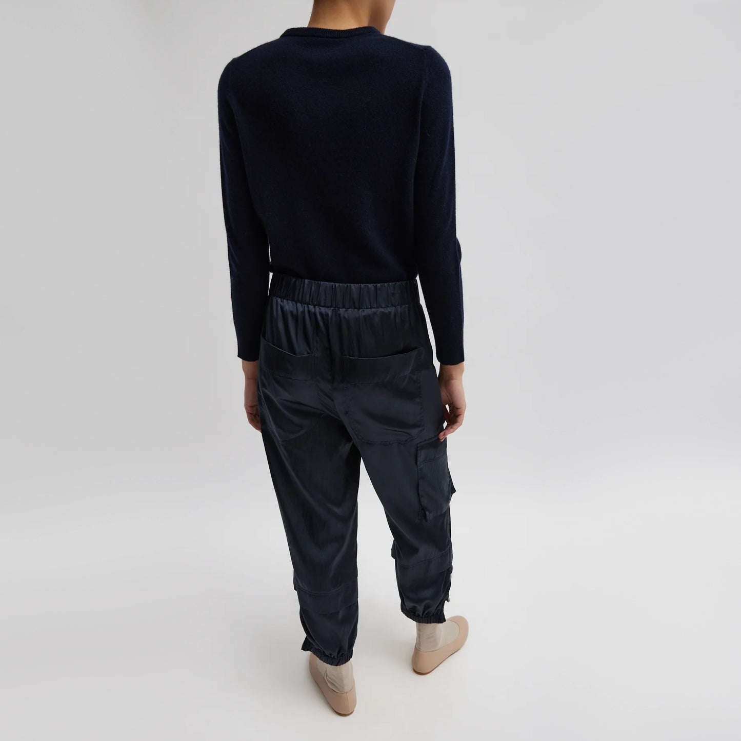 Tibi Shiny Nylon Pull On Wilt Jogger in Navy, size Large (Regular)