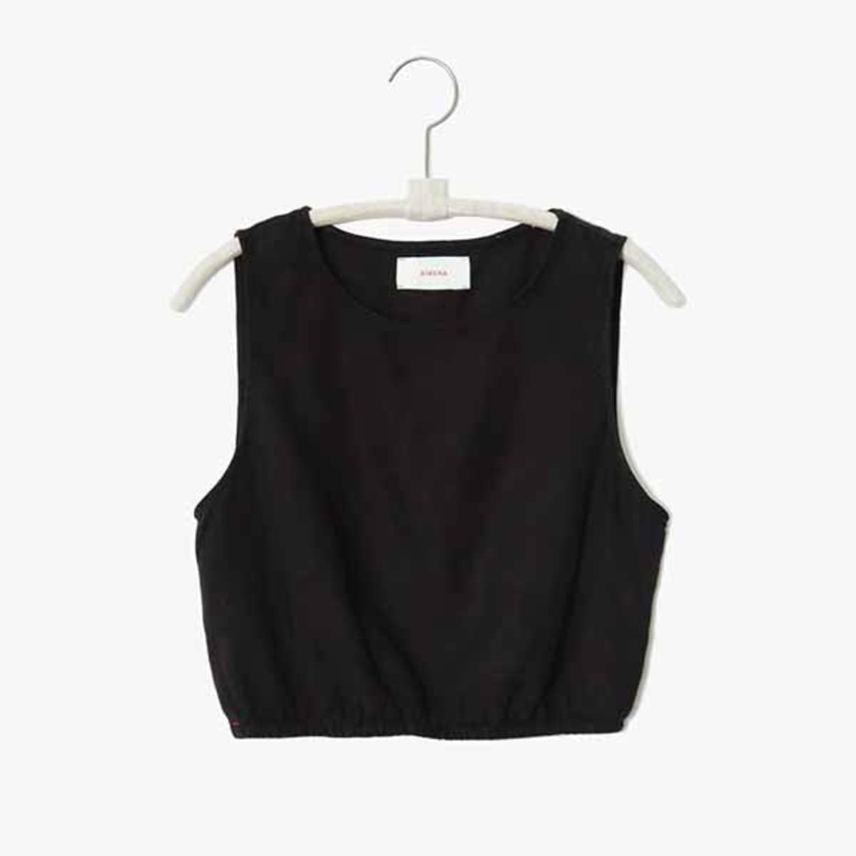 Xirena "Tallie" Cropped Linen Top in Black, size Small