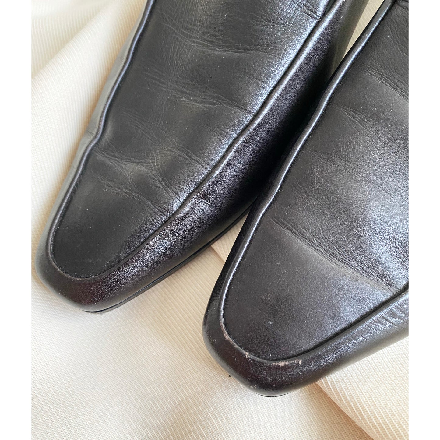 The Row Minimalist Leather Loafer in Dark Brown, size 39