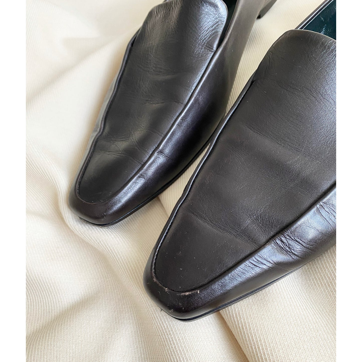 The Row Minimalist Leather Loafer in Dark Brown, size 39