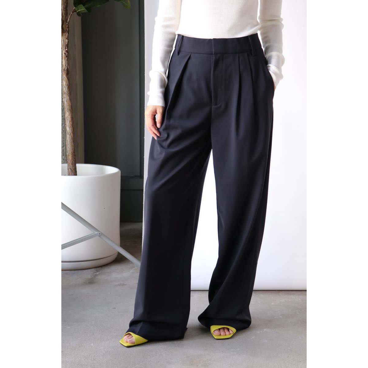 Tibi Tropical Wool "Stella" Wide Leg Trousers in Navy, size 0