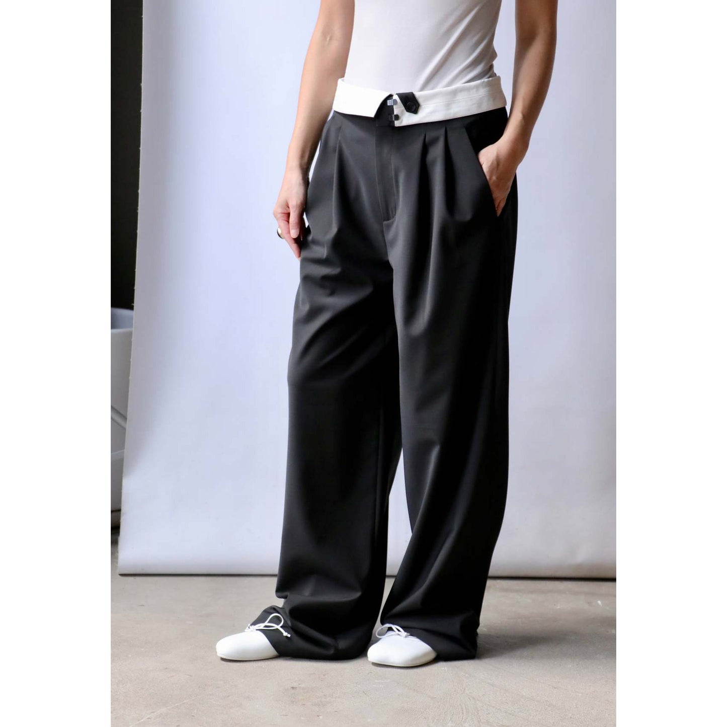 Tibi Foldover Waistband Pants in Black, size 14