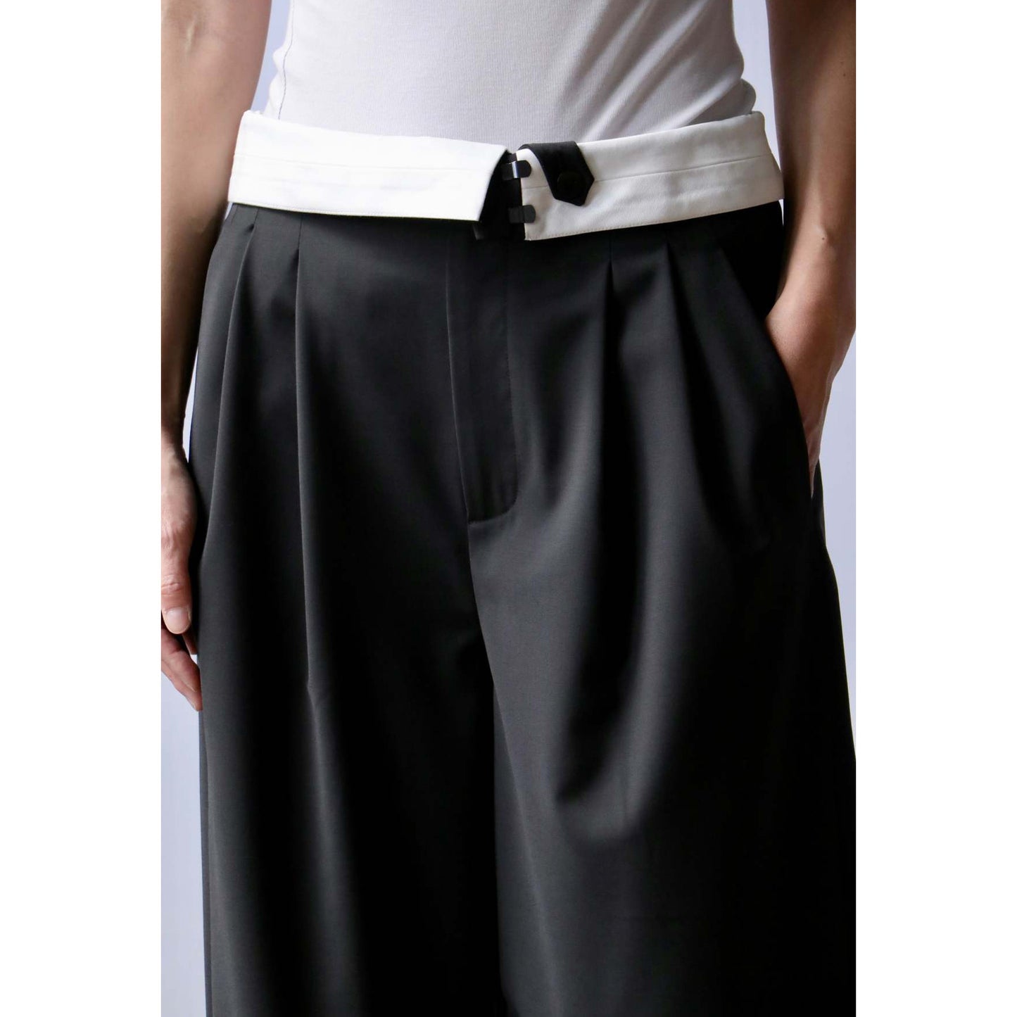 Tibi Foldover Waistband Pants in Black, size 14