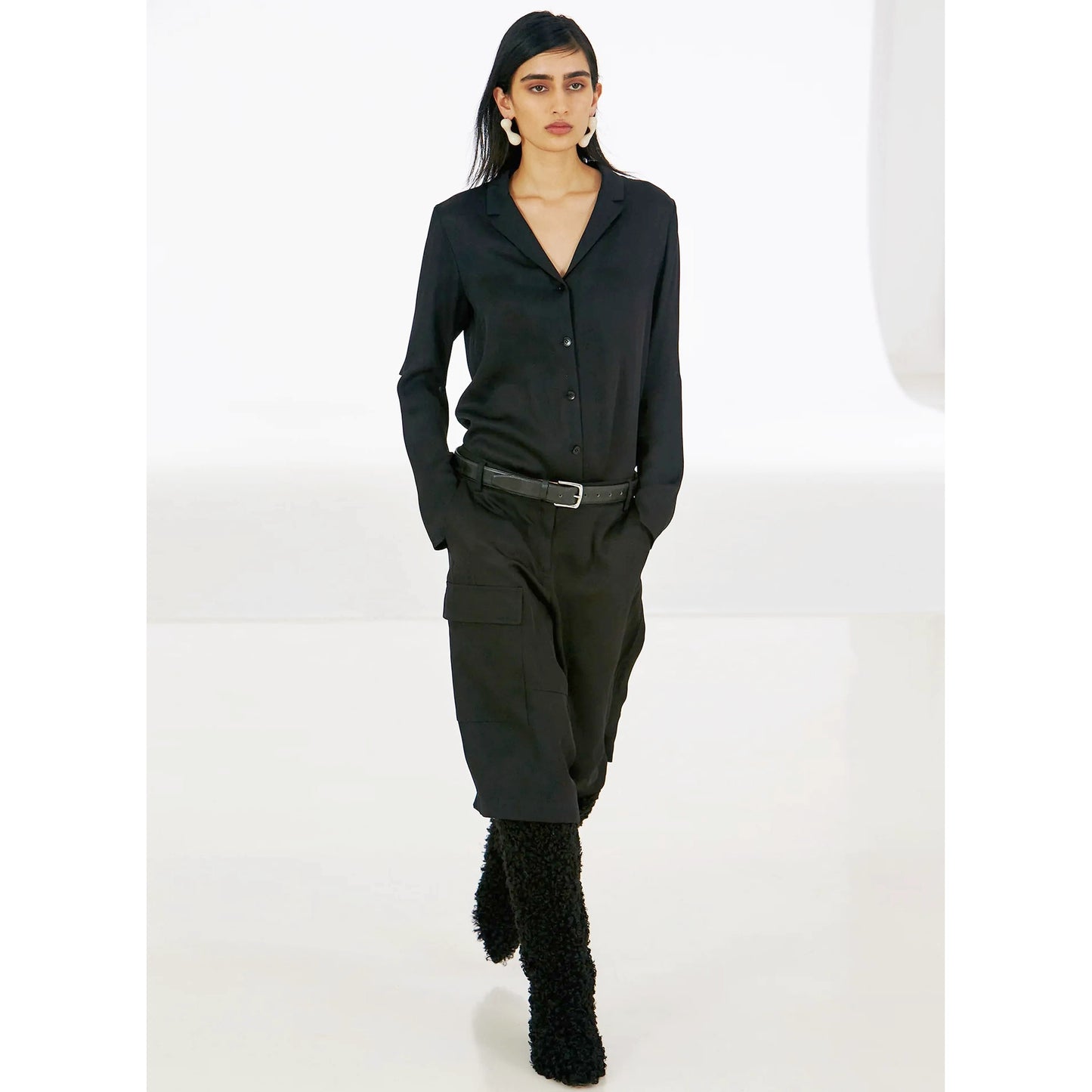 Tibi Eco-Crepe Cargo Shorts in Black, size 0