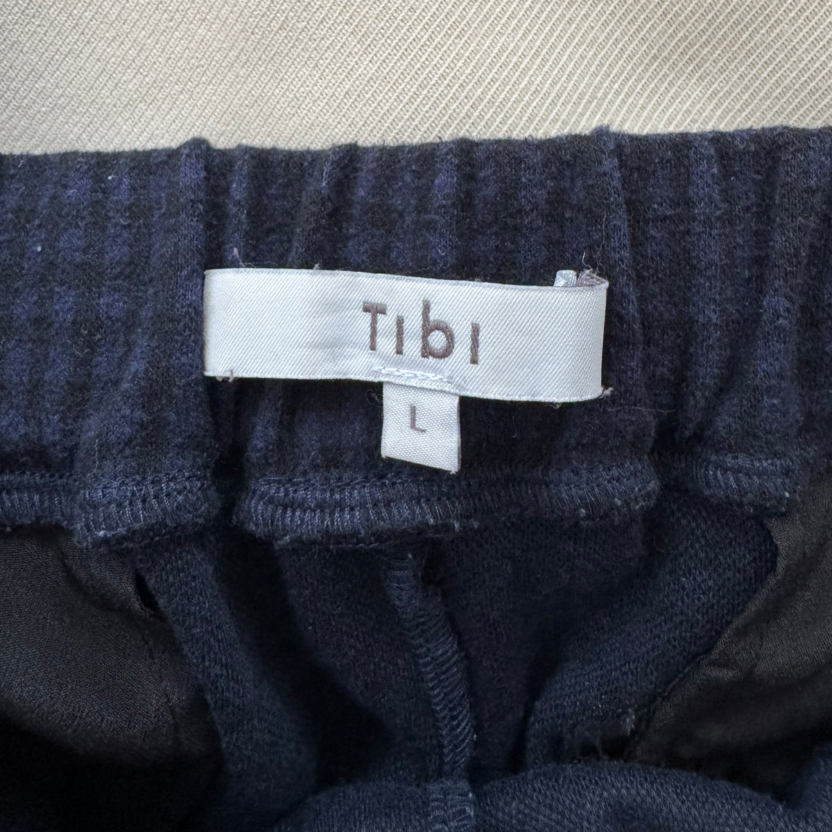 Tibi Camille Check Kat Sculpted Pull On Pant in Navy, size Large