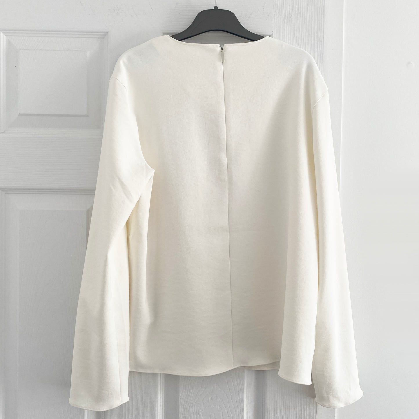 Tibi Squiggly Long Sleeve Top in Ivory, size 10