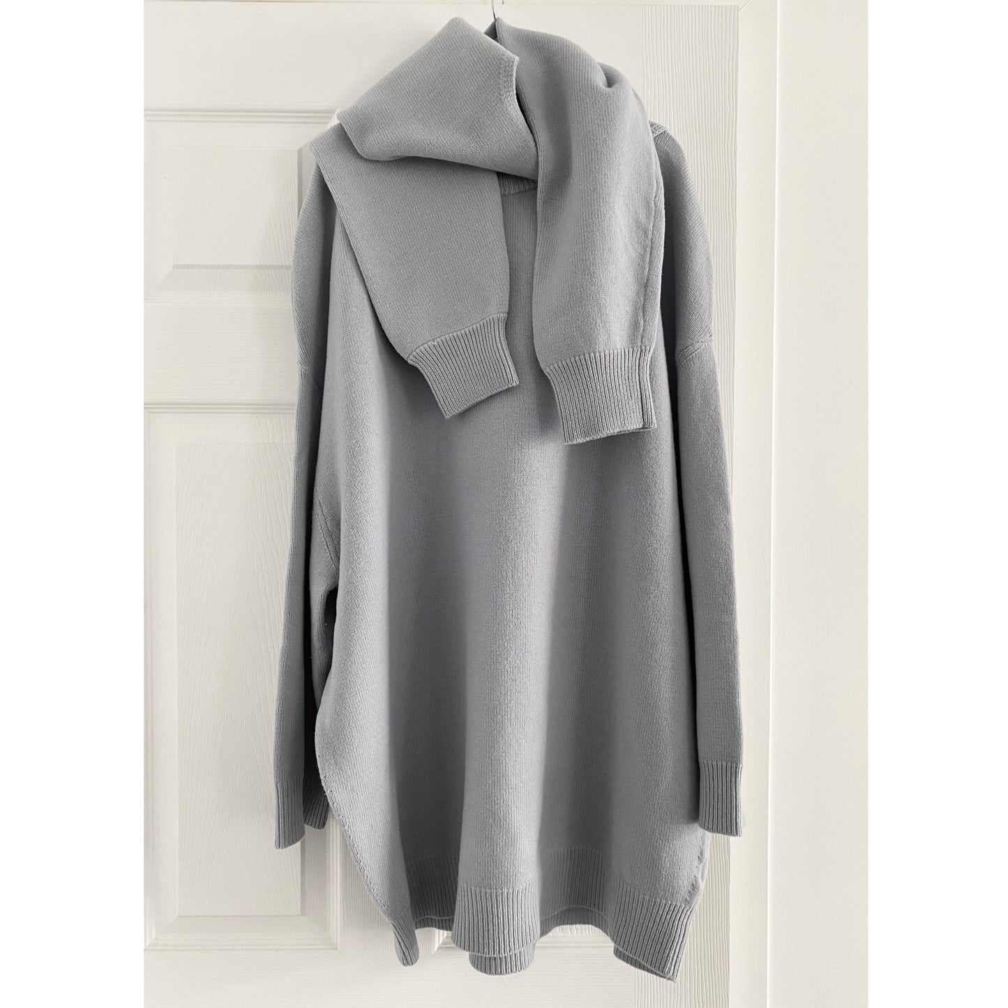 Tibi Airy Wool Circular Sweater and Scarf in Silver Grey, size L/XL